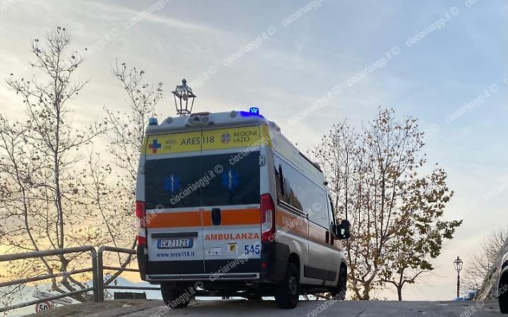 Non si presenta al pranzo, trovato senza vita nella sua abitazione