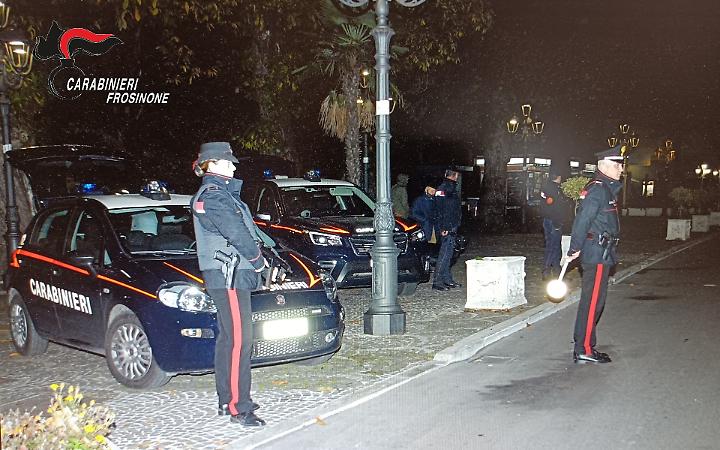 Droga e materiale per il confezionamento in casa. Denunciato ventiseienne