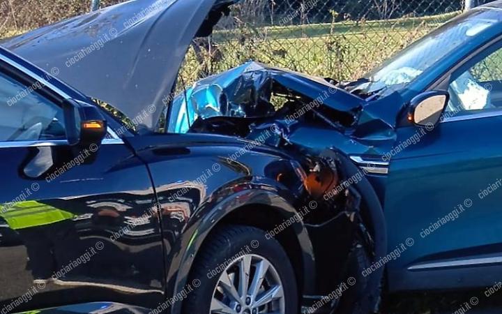 Scontro mortale sulla strada per Canterno: muore una donna