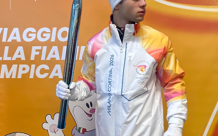 Cassino... in vetta! Il cassinate Pietro Zola Jr porta la Fiamma di Milano-Cortina a Roccaraso