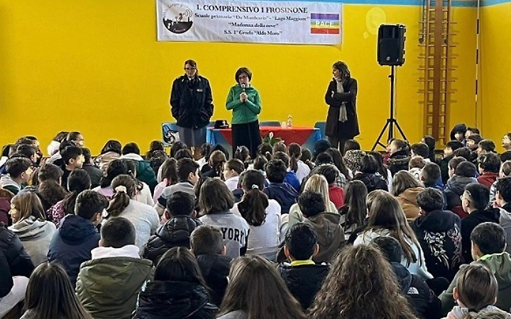 A lezione di legalit&agrave; con la polizia di Stato