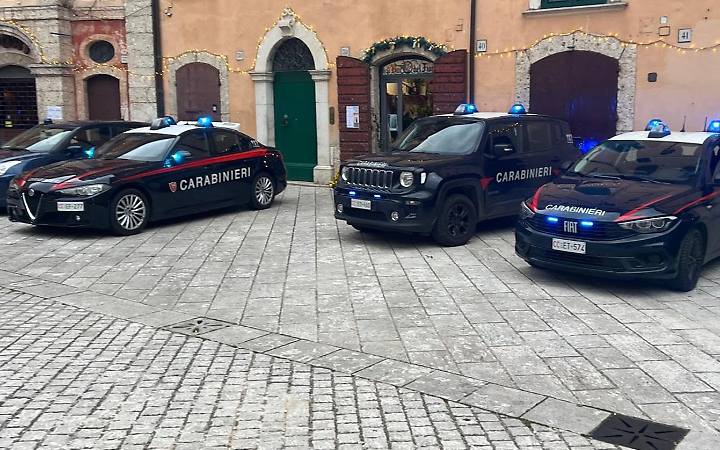 Controlli serrati dei carabinieri sul territorio: tutte le sanzioni