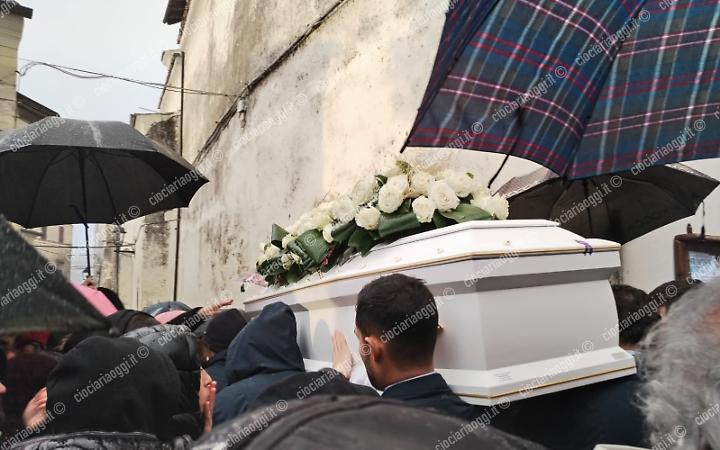 La cucina, le interrogazioni di storia. &laquo;Era un ragazzo d'altri tempi&raquo;