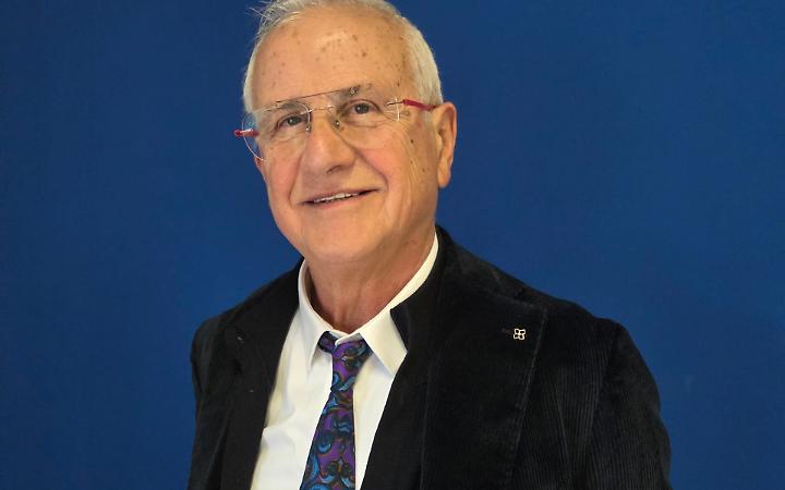 Una vita a servizio degli ultimi: il dottor&nbsp;Mario Limodio va in pensione