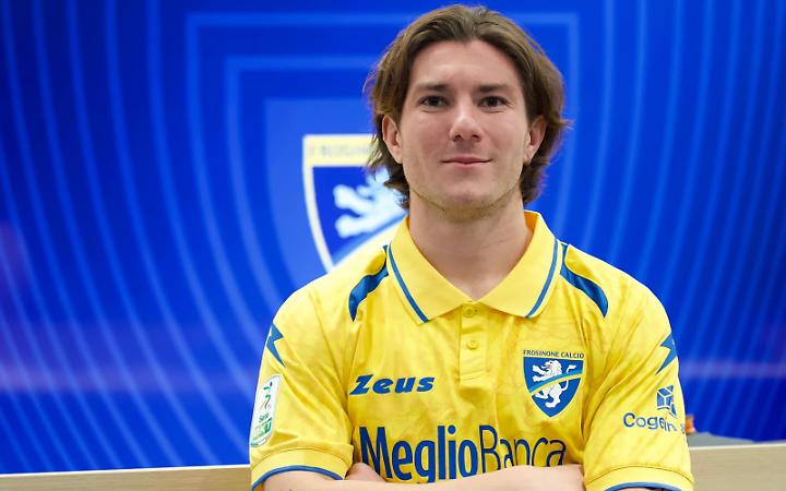 Il tennis, la chiamata di Alvini e il gol all'esordio. Il Frosinone scopre Fiori