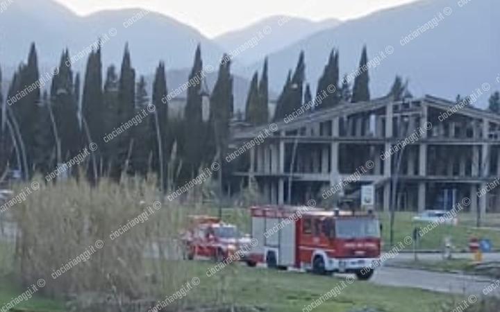 Avaria al mezzo: vigili del fuoco a piedi sulla Cassino-Formia