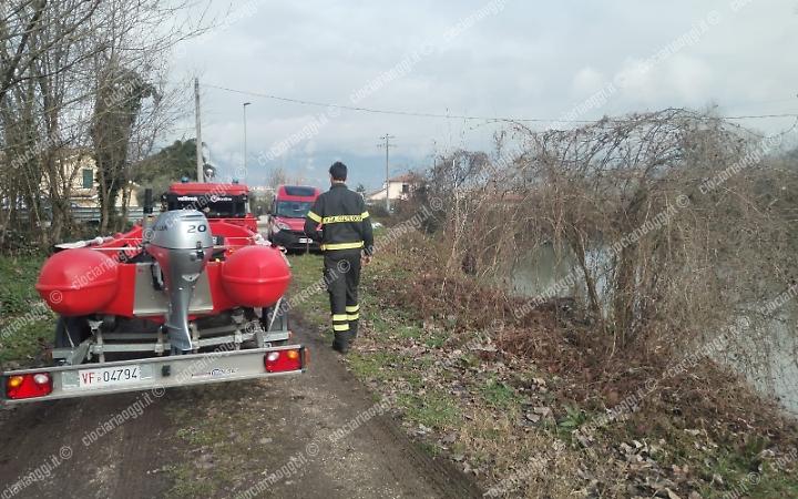 Riprese le ricerche di Davide Perna. Sul posto i sommozzatori