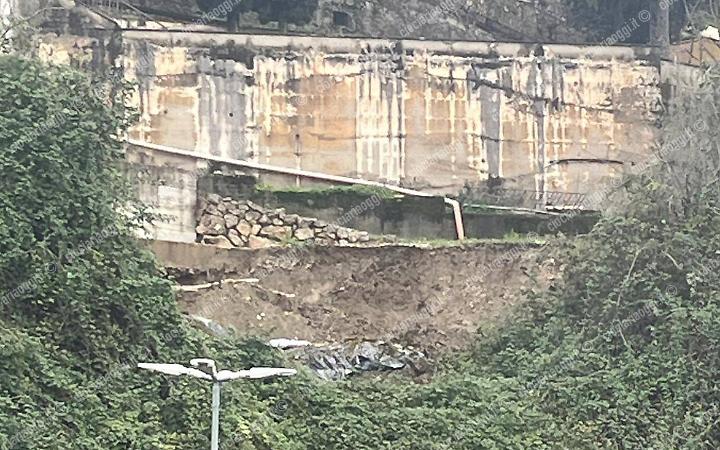 Frana in via Ciamarra, privato diffidato dal Comune