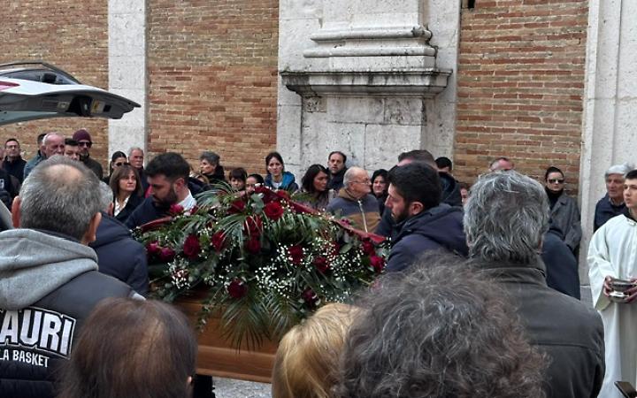 Veroli  abbraccia per l'ultima volta Fabrizio Iannarilli