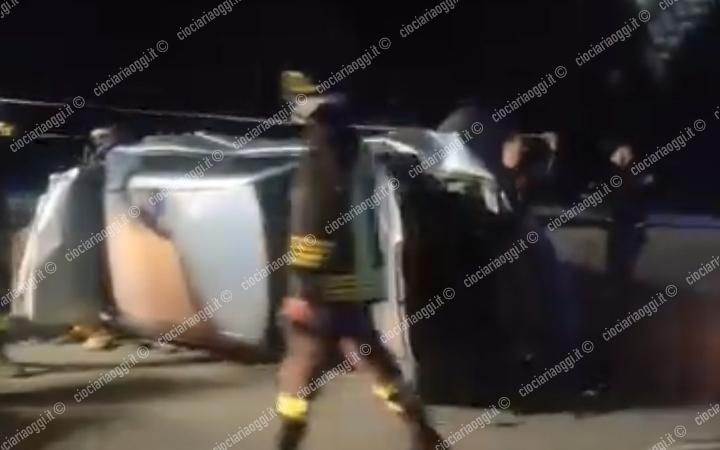 Incidente sulla superstrada Sora-Ferentino. Auto ribaltata