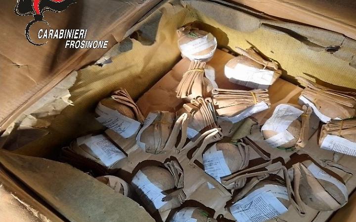 Esplode un petardo in casa: uomo di 52 anni trasportato a Roma