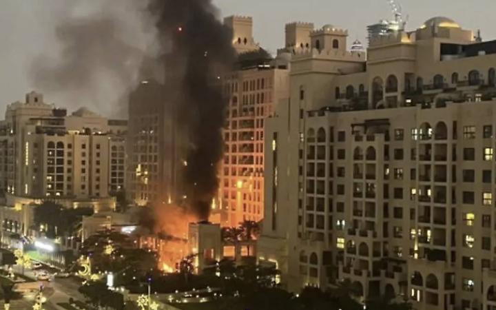 L'Iran attacca gli Emirati, giorni di paura a Dubai