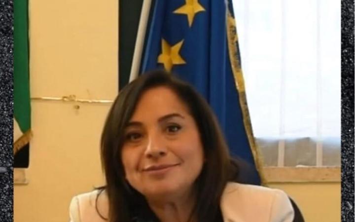 Lutto nel mondo della scuola, addio alla dirigente Isa Paola Olivieri