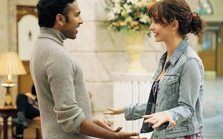 I Beatles? Mai esistiti: su Prime Video "Yesterday", l'ultima fatica di Danny Boyle