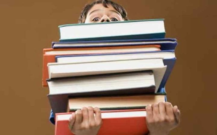 Falvaterra, testi scolastici e sussidi gratuiti: al via le domande per la fornitura