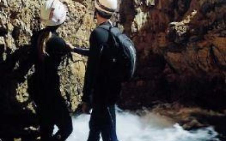 Falvaterra, Le grotte stupiscono gli studenti: 250 metri di natura