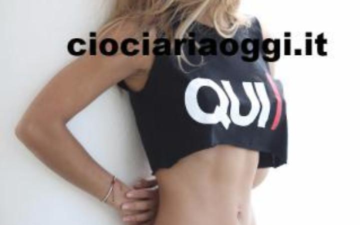 Serie tv, i primi baci e quel triangolo amoroso. La magia di un'estate perfetta