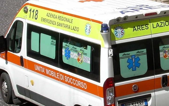 Elicottero in avaria effettua un atterraggio d'emergenza, ferito il passeggero