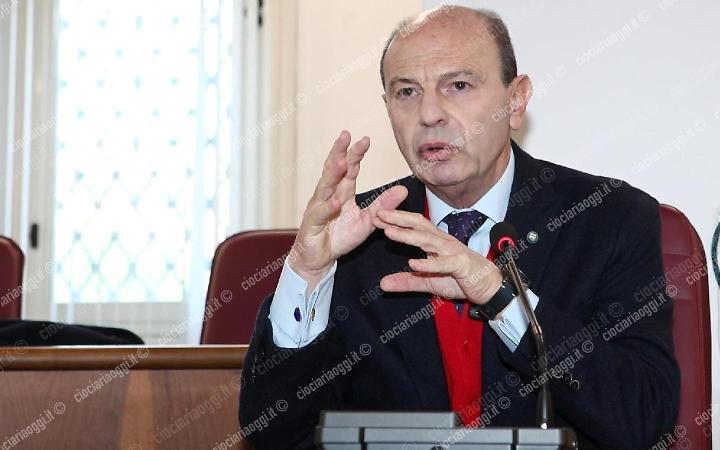 Salta il rimpasto, maggioranza in alto mare
