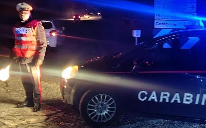 Traffico di droga e detenzione abusiva di armi: arrestato un trentenne