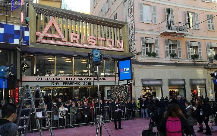 Sanremo, ascolti in caduta libera: un'edizione poco fortunata