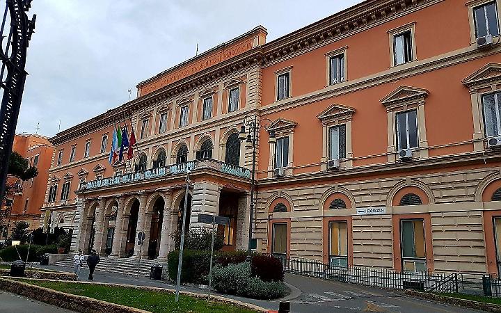 Neonato morto a 5 giorni dalla nascita. Fissati i funerali