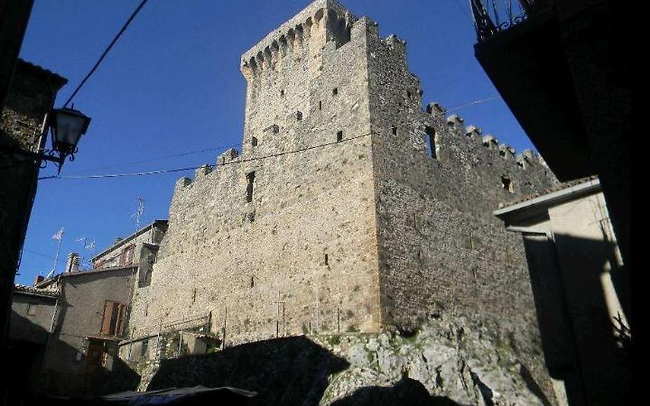 Castello di Caetani: paese diviso sul cantiere tra pro e contro
